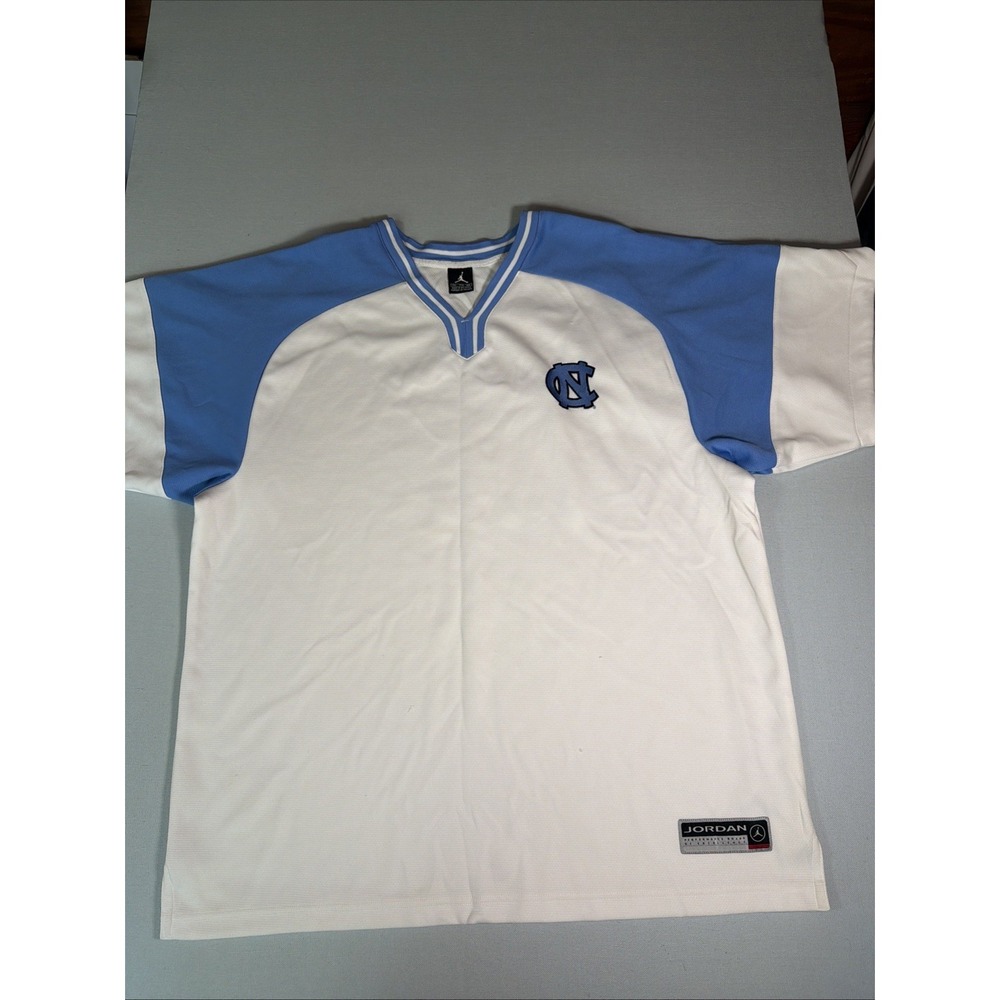 Vintage Jordan Brand UNC North Carolina Basketball Shooter Shirt - XXL